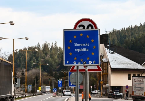 Władze Słowacji zamykają granicę z Ukrainą. 