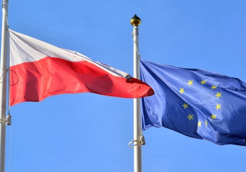 Tak zarabiają polscy urzędnicy zajmujący się pieniędzmi unijnymi. Skala podwyżek zaskakuje