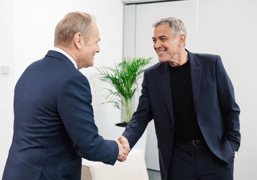 Poznań. Donald Tusk spotkał się z Justinem Trudeau, Amal i George’em Clooneyami