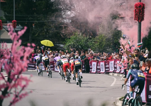 Krajobraz po burzy – zapowiedź 6. etapu Giro d’Italia 2026