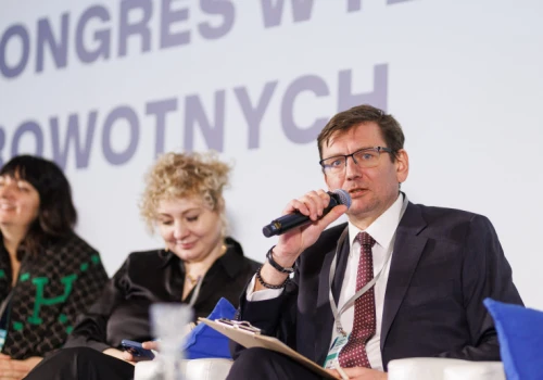 Nowy model centrów zdrowia psychicznego od 2027 r. Eksperci ostrzegają przed odejściem od pilotażu