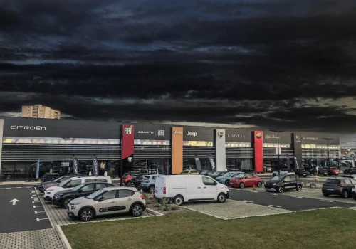 Stellantis wygrywa ważną sprawę podatkową przed TSUE. Chodzi o VAT i rozliczenia z dealerami