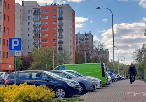 Dzień dobry Katowice. Mieszkańcy os. Paderewskiego bronią lokalu gastronomicznego