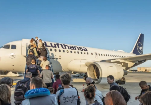 Przesiadka jak mini urlop. Lufthansa wprowadza rewolucyjną usługę