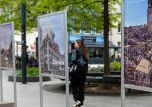 Ukraińskie miasta porównane do Wrocławia, Warszawy i Drezna po II wojnie światowej. Na Kuźniczą wróciła poruszająca wystawa