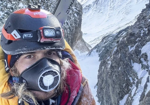 Bielszczanin dokonał niemożliwego w Himalajach. Sam zdobył Lhotse i zjechał z ośmiotysięcznika na nartach