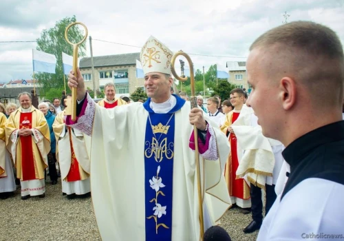 Uroczyste poświęcenie kościoła Matki Bożej Fatimskiej w Szumilinie
