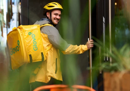 Glovo dołącza do e-Izby. Nowy impuls dla e-commerce i logistyki miejskiej