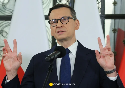 Burzliwe obrady klubu PiS. Mateusz Morawiecki komentuje. 