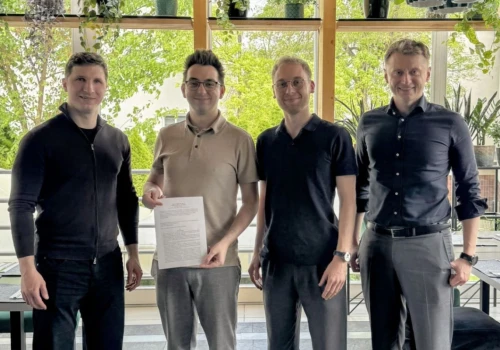 Szef ICEYE i Dawid Urban inwestują w ENWAVE. Kraków ma nowy mocny punkt na kosmicznej mapie