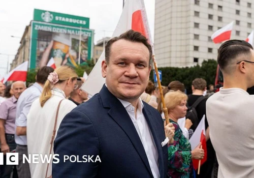 Dlaczego eurodeputowany z PiS grozi pozwem Keirowi Starmerowi?