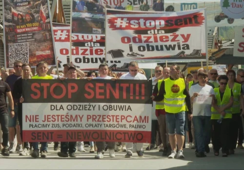 Odzież i buty jak paliwo i papierosy. Nowe przepisy paraliżują targowiska