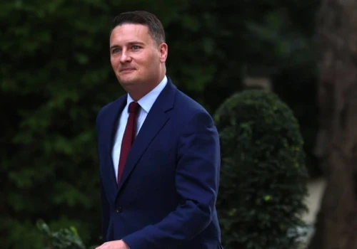 Dymisja w brytyjskim rządzie. Ważny minister rezygnuje z urzędu