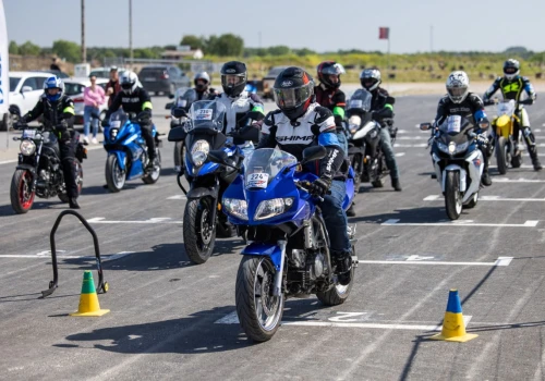 W deszczu i pod słońcem. Zloty motocyklowe i inne imprezy w dniach 15-17 maja 2026