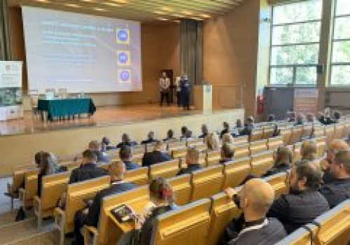 Bezpieczeństwo w różnych wymiarach – konferencja w UJD