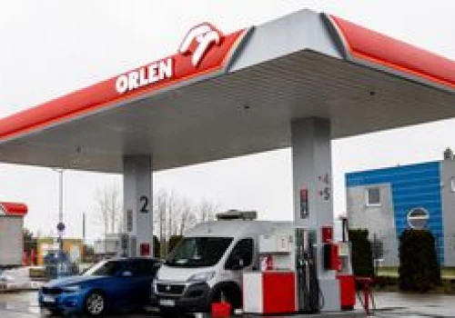 Tyle płaci kasjerom Orlen. Oto kwoty 