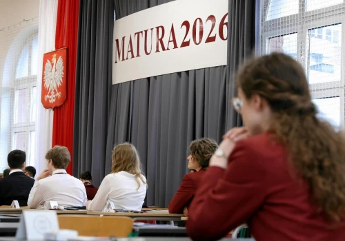 Nauczycielka pokazała nagranie. 