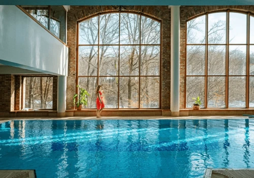 🌿 Pomorski resort z zoo, strefą spa i amfiteatrem 🎸 Urlop w dolinie pełnej atrakcji 🏊
