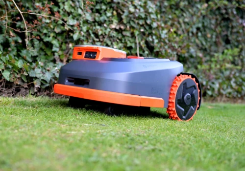 Sprawdzam Segway Navimow H210. Kilka minut i zapominasz o koszeniu trawnika