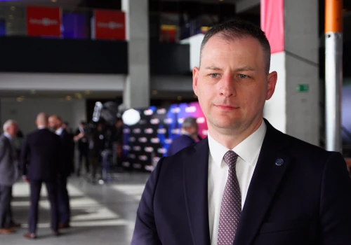 Rośnie presja na infrastrukturę transportową, zwłaszcza lotniska. Coraz częściej są celem cyberataków i zagrożeń hybrydowych