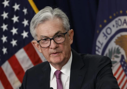 Jerome Powell zakończył burzliwą i naznaczoną kryzysami kadencję na czele Fed