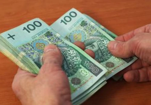 Polacy unikają tej opłaty. Od stycznia kara przebije 1 tys. zł