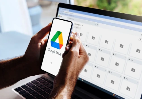 Google tnie darmowe miejsce w chmurze. Ale jest sposób, żeby dostać więcej