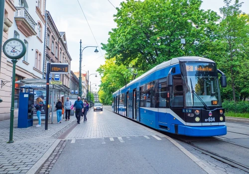 Mieszkasz w Krakowie lub aglomeracji? Chcą poznać wasze problemy transportowe