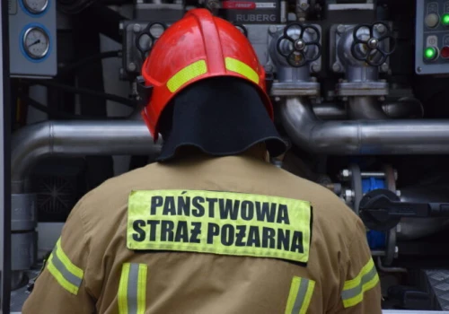 Pożar na składowisku odpadów w Sobuczynie. Trwa akcja strażaków!