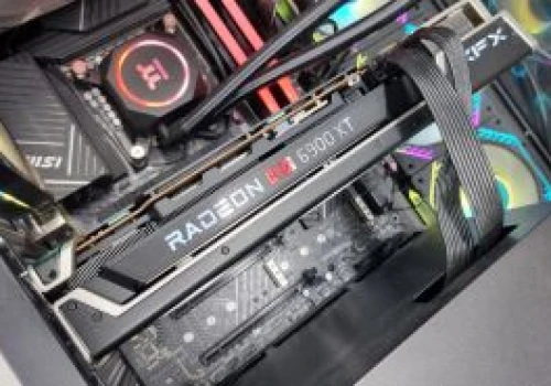 Wielu graczy na to czekało. AMD udostępni FSR 4.1 dla starszych Radeonów