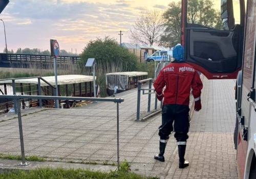 Seniorka uratowana z wód Nogatu