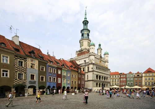 Polska wyludnia się szybciej niż zakładano. Dane za 2025 rok są alarmujące