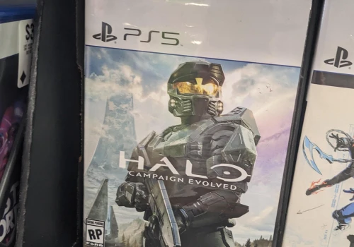 Halo na PS5 w pudełku już w sklepie! Xbox traci exclusive'a
