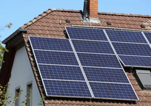 Nowe zasady dopłat do paneli słonecznych. Stawka to 3940 zł od kW