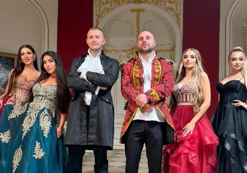 Dawid Narożny i Dawid Obserwator razem! „Ona jest szalona” podbija sieć