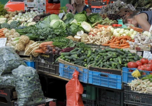Ceny czereśni lecą w dół. Maliny nadal kosmicznie drogie