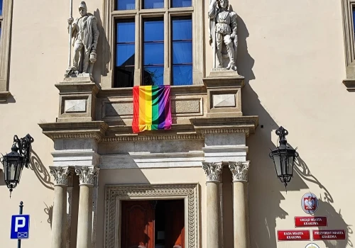 Prezydent Krakowa nie pójdzie z uczestnikami Marszu Równości. Wiadomo już, co z tęczową flagą na magistracie