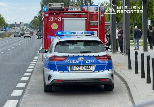 Duże utrudnia na II linii metra. Na miejscu pracują służby