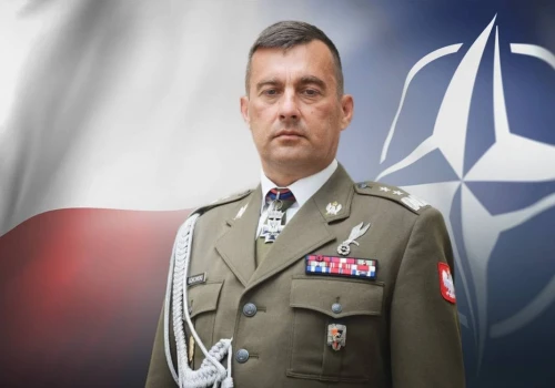 Rozpoczyna działalność Dowództwo Transformacji i Szkolenia Sił Zbrojnych