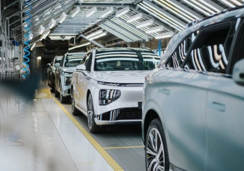Xpeng zainteresowany zakupem fabryki od Volkswagena („niektóre trochę stare”), BYD też się rozgląda