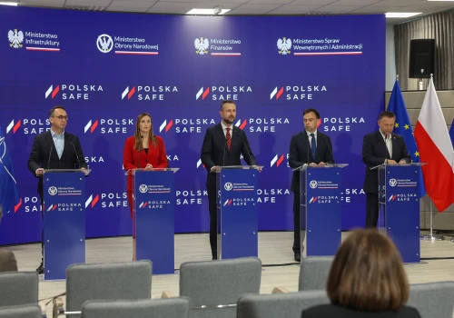 Program Polska SAFE: Rząd poszerza program pozamilitarnych przygotowań obronnych
