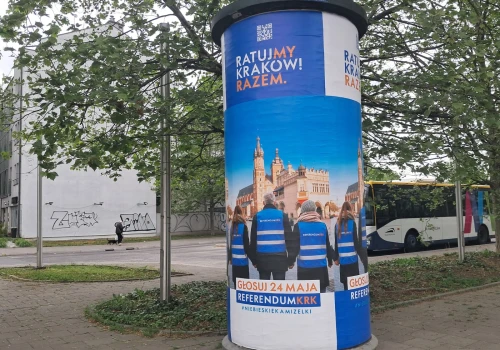 Demagog: siatka kont i botów namawia mieszkańców Krakowa do bojkotu referendum