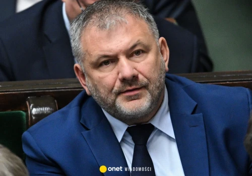 To nie nowy początek, a dalszy chaos. Sejm wybrał członków KRS. Minister komentuje