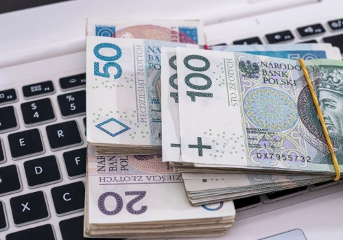 40 zł więcej za każdym razem. Sejm uchwalił nowelizację ustawy o tym podatku, Polacy odczują w kieszeni