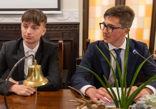 Nowe pokolenie doszło do głosu. Znamy skład i plany Młodzieżowej Rady Powiatu Chojnickiego