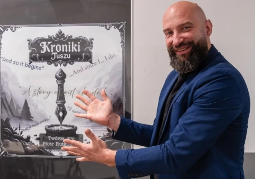 Piotr Rutkowski stworzył nową grę retro wspólnie z synami. Premiera na Nocy Muzeów