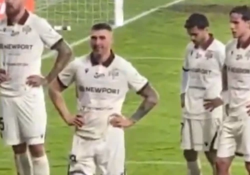 Skandaliczne zachowanie piłkarza Widzewa. Wulgarny gest w kierunku trybun