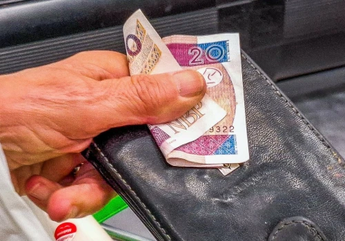 Emerytura minimalna czy groszowa? Sprawdź, którą otrzymasz