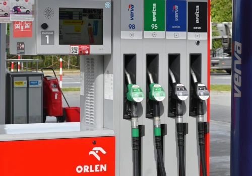 Orlen znów podnosi hurtowe ceny paliw. Możliwe podwyżki na stacjach po weekendzie