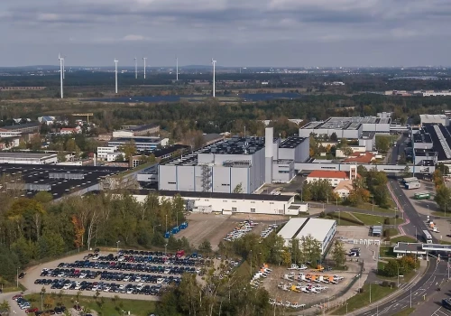 KNDS zainteresowana zakładami Mercedesa i Volkswagena